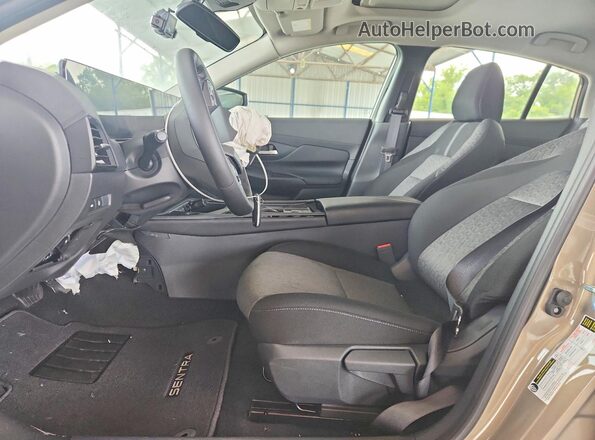 3N1AB9CV1TY266442 2026 NISSAN SENTRA Brown Вид салону спереду