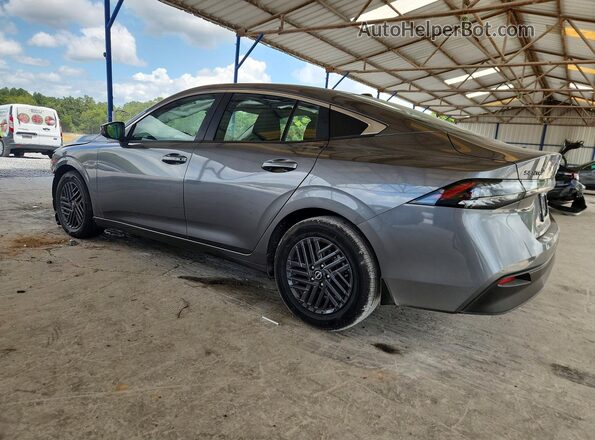3N1AB9CV8TY283481 2026 NISSAN SENTRA Gray Trasero izquierdo
