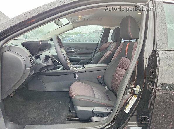 3N1AB9DV2TY272992 2026 NISSAN SENTRA Black Սալոնի դիմացի տեսք