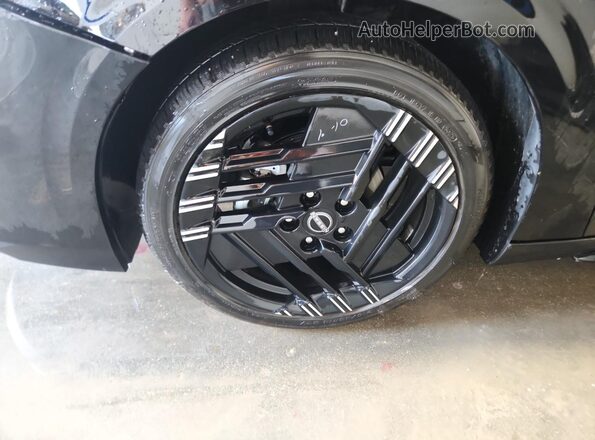 3N1AB9DV6TY277788 2026 NISSAN SENTRA Black Панорамний вид салону 360°