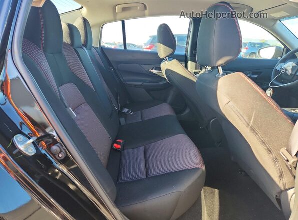 3N1AB9DV6TY281503 2026 NISSAN SENTRA Black Widok tylnych siedzeń