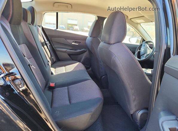 3N1AB9DVXTY215892 2026 NISSAN SENTRA Black Rear seats view