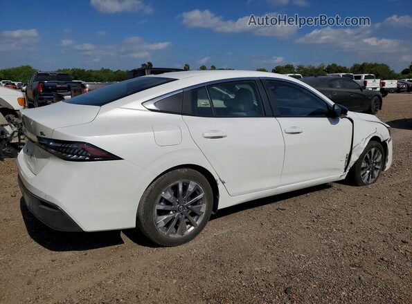 3N1AB9EW9TY227863 2026 NISSAN SENTRA White Rear right