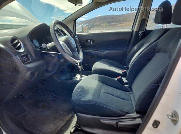 3N1CE2CP4GL388157 2016 NISSAN VERSA Белый Вид салона спереди