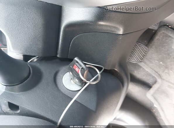 3N1CE2CP8HL353395 2017 NISSAN VERSA NOTE Gray Dashboard view