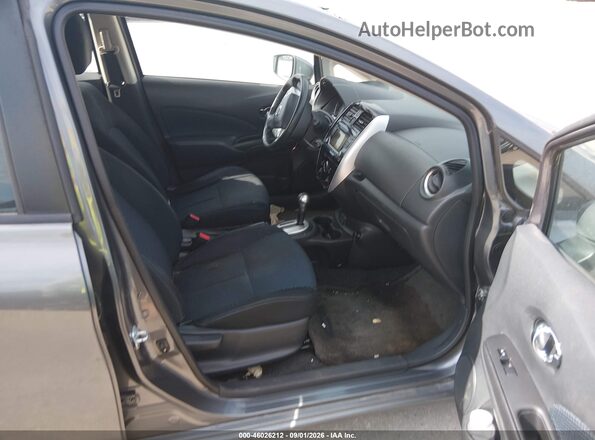 3N1CE2CP8HL353395 2017 NISSAN VERSA NOTE Gray Front interior view