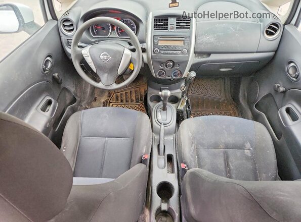 3N1CE2CP9JL355632 2018 NISSAN VERSA White Vista del salpicadero