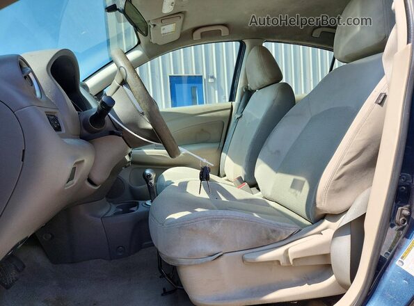 3N1CN7AP9GL862748 2016 NISSAN VERSA Blue Vista interior delantera