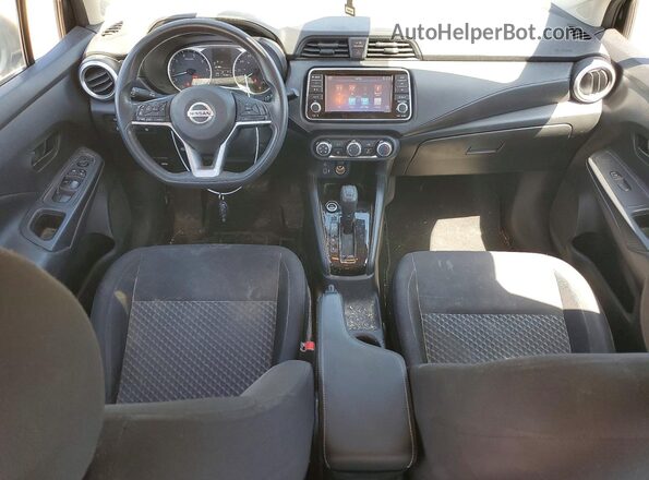 3N1CN8DV2ML822149 2021 NISSAN VERSA Черный Вид панели приборов