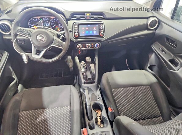 3N1CN8DV9ML896944 2021 NISSAN VERSA Gray წინა პანელის ხედი
