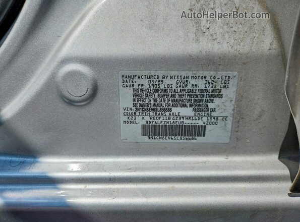 3N1CN8EV6SL856686 2025 NISSAN VERSA Silver Widok komory silnika