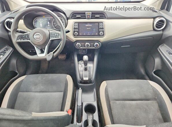 3N1CN8EV8LL879209 2020 NISSAN VERSA Silver Vista del salpicadero