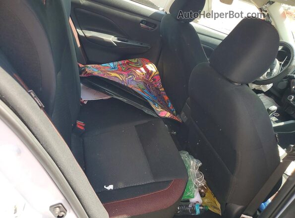 3N1CN8FV2SL813008 2025 NISSAN VERSA Blue Rear seats view