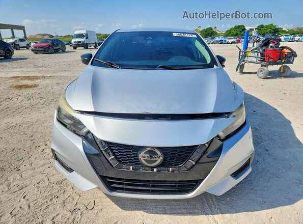 3N1CN8FV6LL808380 2020 NISSAN VERSA Silver Widok z przodu