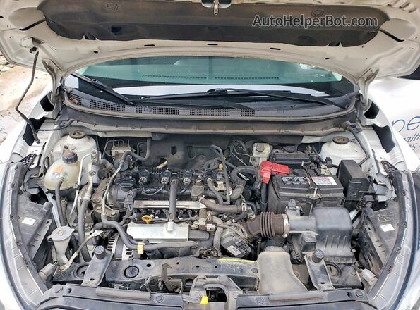 3N1CP5BV1PL504216 2023 NISSAN KICKS White Սալոնի հետևի տեսք