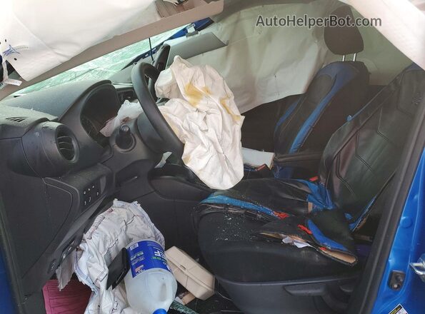 3N1CP5BV1RL533282 2024 NISSAN KICKS Blue Vista interior delantera