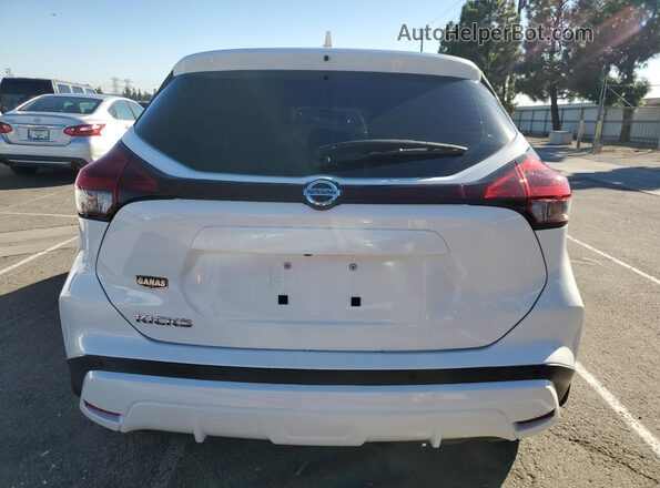 3N1CP5BV2ML520551 2021 NISSAN KICKS White Widok z tyłu