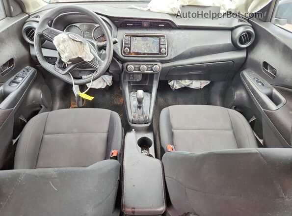 3N1CP5BV2SL500233 2025 NISSAN KICKS Gray Առջևի վահանակի տեսք