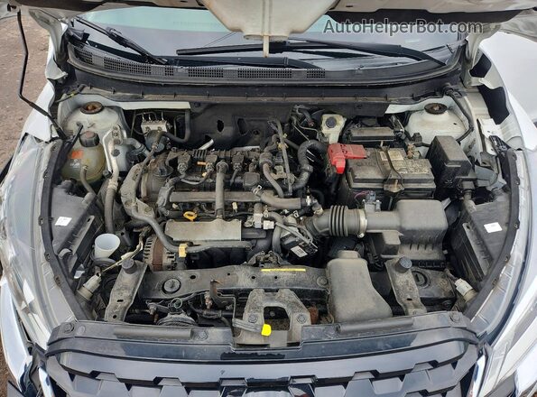 3N1CP5BV5ML518387 2021 NISSAN KICKS White Widok wnętrza z tyłu