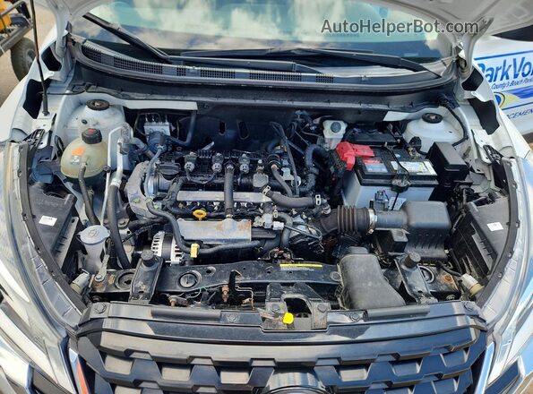 3N1CP5BV7RL568165 2024 NISSAN KICKS White Vista del compartimento del motor