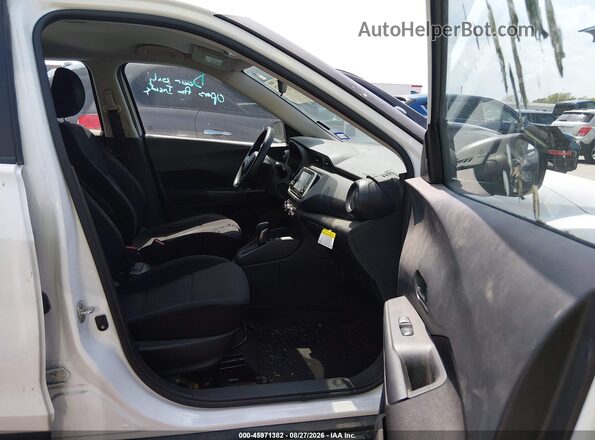 3N1CP5BV8PL564865 2023 NISSAN KICKS White Front interior view