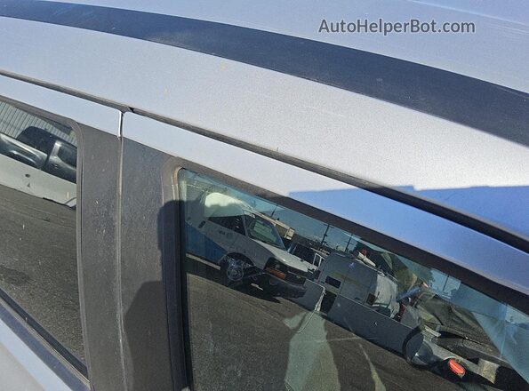 3N1CP5BV9LL509559 2020 NISSAN KICKS Gray 