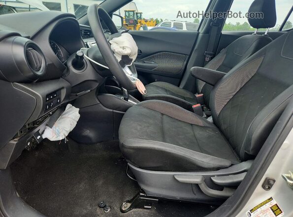 3N1CP5BV9LL516690 2020 NISSAN KICKS Silver Vista interior delantera