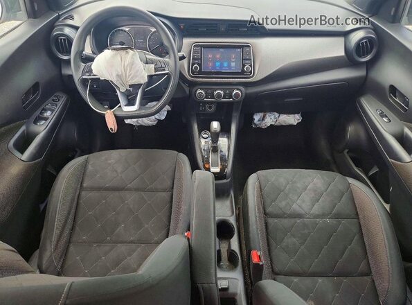 3N1CP5BV9LL516690 2020 NISSAN KICKS Silver Vista del salpicadero