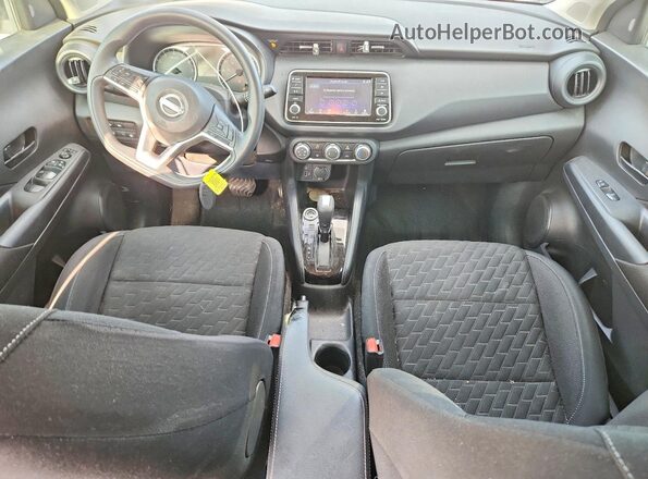 3N1CP5BV9NL529572 2022 NISSAN KICKS Gray Dashboard view