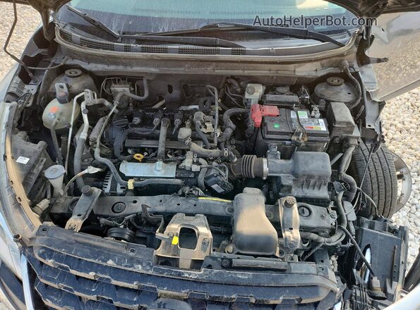 3N1CP5BV9NL529572 2022 NISSAN KICKS Gray Rear interior view