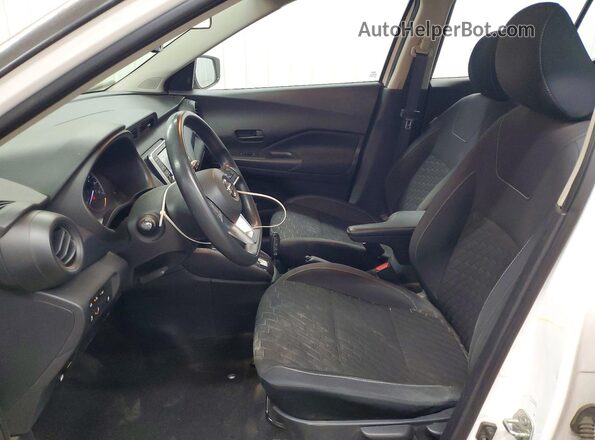 3N1CP5BVXML493096 2021 NISSAN KICKS Белый Вид салона спереди