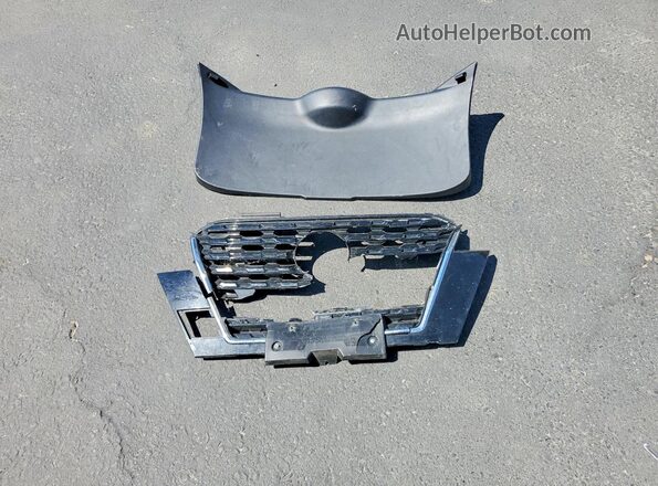 3N1CP5BVXRL594064 2024 NISSAN KICKS White Engine compartment view