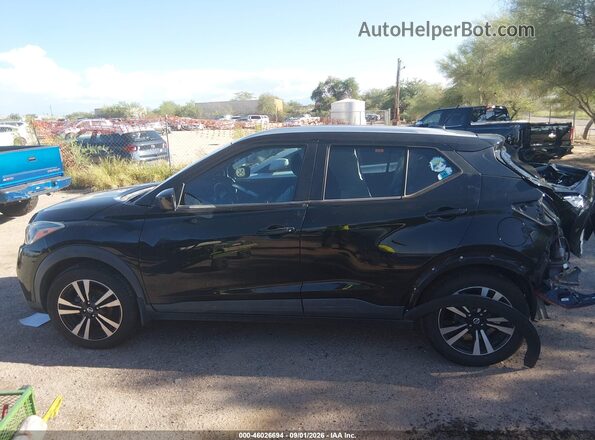 3N1CP5CU0JL516922 2018 NISSAN KICKS Black Вид задньої частини салону