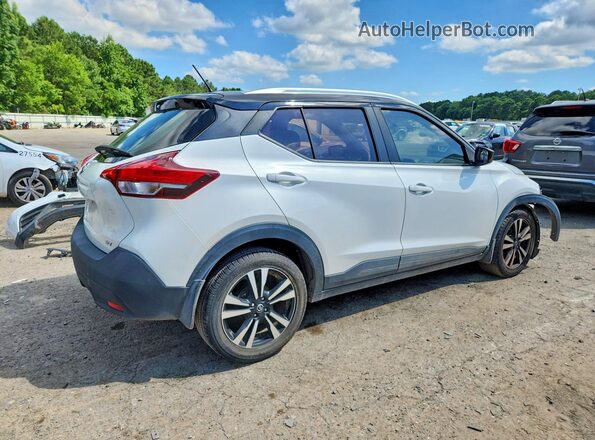 3N1CP5CU3JL527171 2018 NISSAN KICKS White Rear right