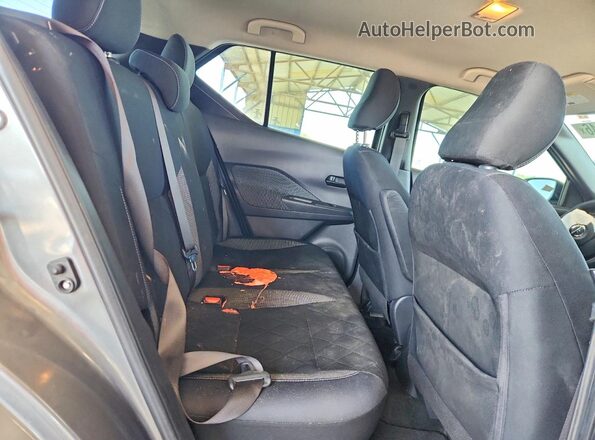 3N1CP5CU3JL546321 2018 NISSAN KICKS Серый Вид задних сидений
