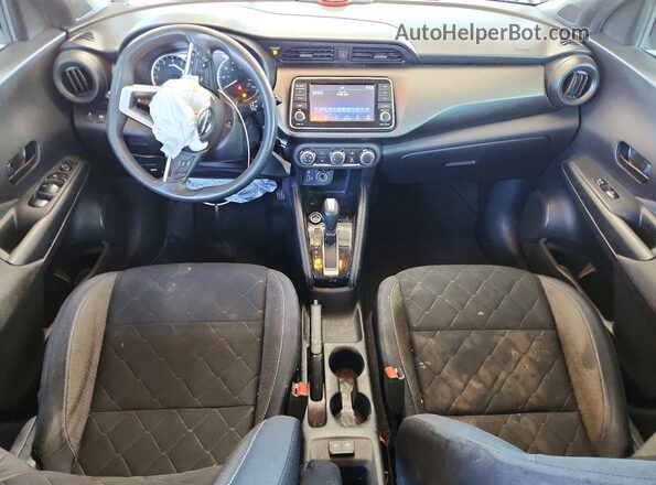 3N1CP5CU3JL546321 2018 NISSAN KICKS Серый Вид панели приборов