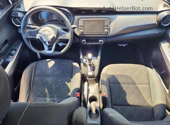 3N1CP5CV5LL526356 2020 NISSAN KICKS Red Առջևի վահանակի տեսք