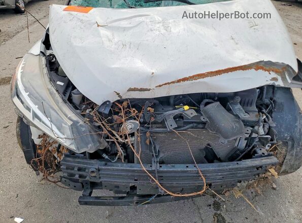 3N1CP5CV5NL490512 2022 NISSAN KICKS Белый Вид задней части салона