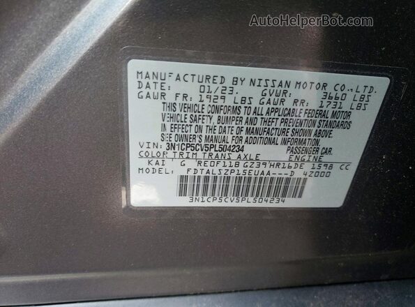 3N1CP5CV5PL504234 2023 NISSAN KICKS Gray Widok naklejki z numerem VIN
