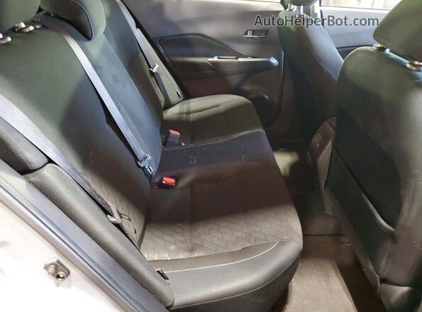 3N1CP5CV7RL489058 2024 NISSAN KICKS Gray Rear seats view