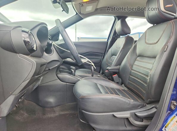 3N1CP5DV1LL498411 2020 NISSAN KICKS Синий Вид салона спереди