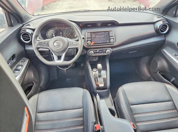 3N1CP5DV2LL528063 2020 NISSAN KICKS Red Vista del salpicadero