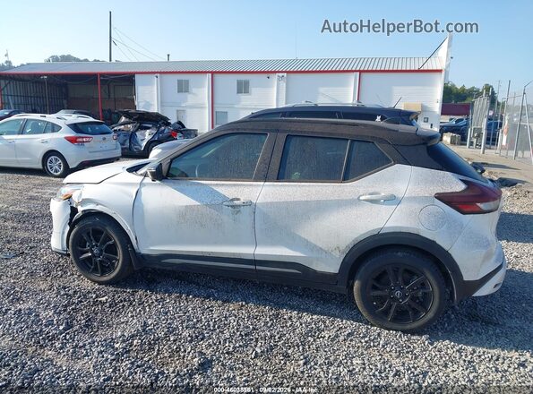 3N1CP5DV4PL520505 2023 NISSAN KICKS White Widok wnętrza 360 stopni
