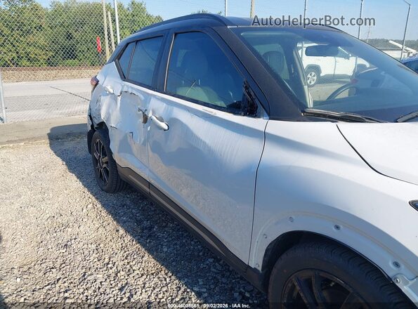3N1CP5DV4PL520505 2023 NISSAN KICKS White Widok z przodu