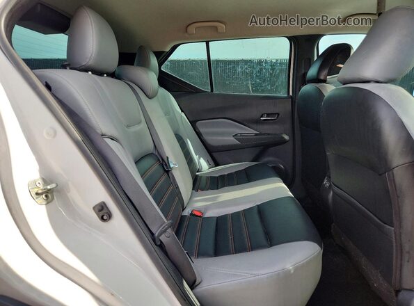 3N1CP5DV5ML525045 2021 NISSAN KICKS Белый Вид задней части салона