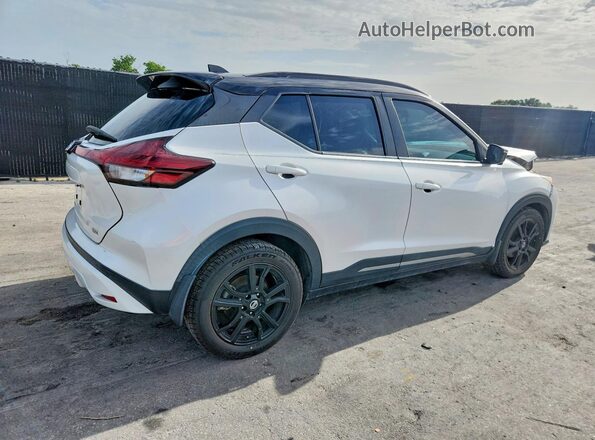 3N1CP5DV5ML525045 2021 NISSAN KICKS Белый Задняя правая четверть