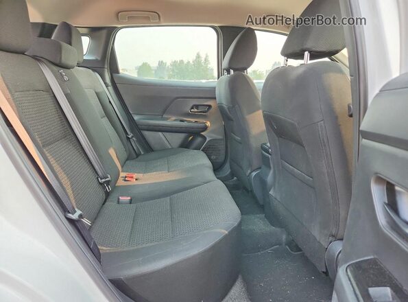 3N8AP6BB1SL361278 2025 NISSAN KICKS White Vista interior trasera