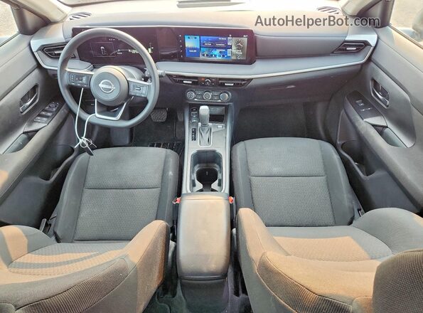 3N8AP6BB1SL361278 2025 NISSAN KICKS White Vista del salpicadero