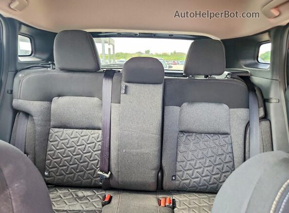 3N8AP6CA3SL343564 2025 NISSAN KICKS Gray Vista de los asientos traseros