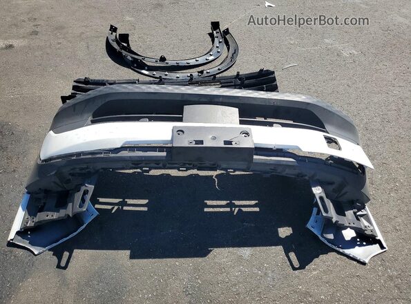 3N8AP6CA3SL380422 2025 NISSAN KICKS White VIN կոդի պիտակի տեսք